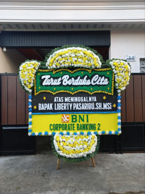 Papan Bunga Duka di Lambangsari