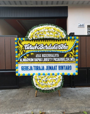 Papan Bunga Duka di Lambangsari